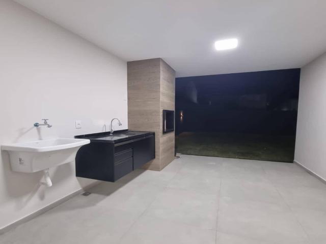 Casa para Venda em São Pedro da Aldeia - 4