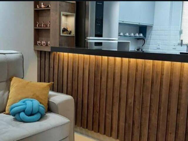 #311 - Apartamento para Venda em São Pedro da Aldeia - RJ