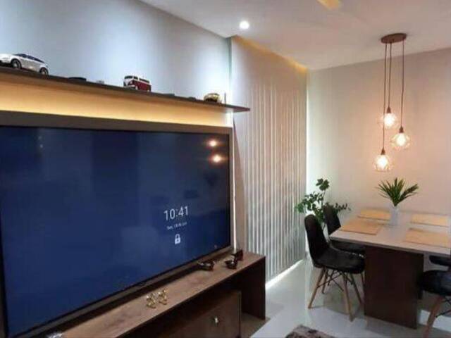#311 - Apartamento para Venda em São Pedro da Aldeia - RJ