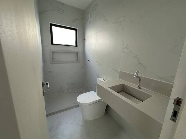 Casa para Venda em São Pedro da Aldeia - 4