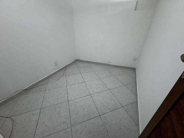 #326 - Apartamento para Venda em São Pedro da Aldeia - RJ