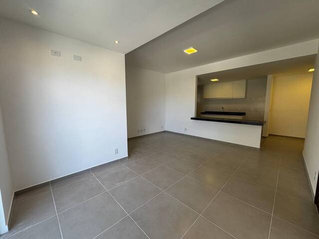 #375 - Apartamento para Locação em São Pedro da Aldeia - RJ - 2