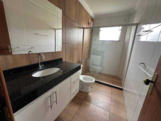 #388 - Apartamento para Venda em São Pedro da Aldeia - RJ - 3