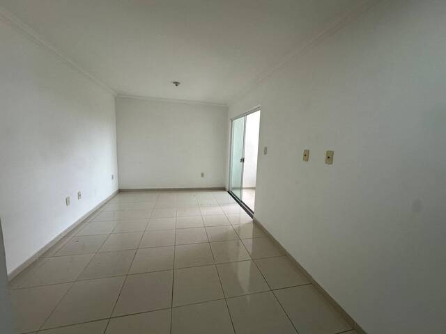 Apartamento para Locação em São Pedro da Aldeia - 4