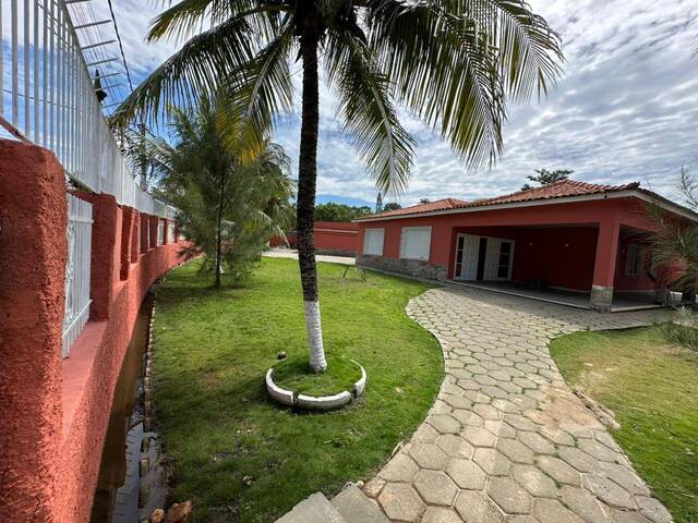 Casa para Venda em São Pedro da Aldeia - 2