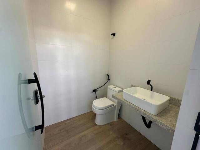 Casa para Venda em São Pedro da Aldeia - 2