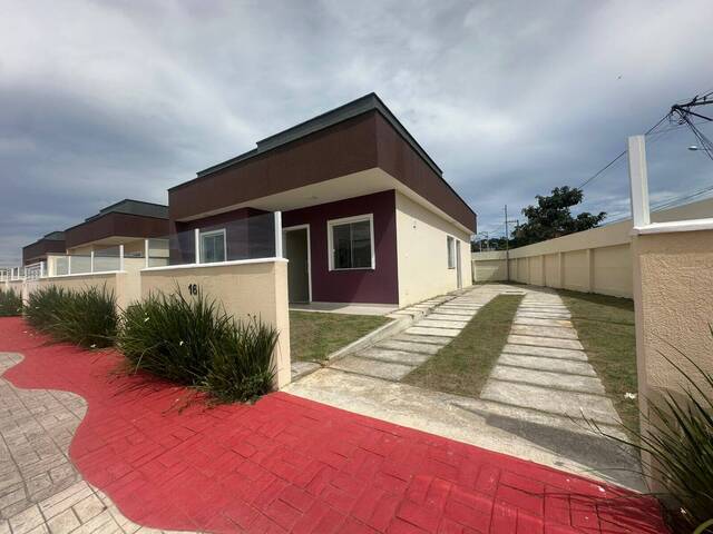 #427 - Casa para Venda em São Pedro da Aldeia - RJ