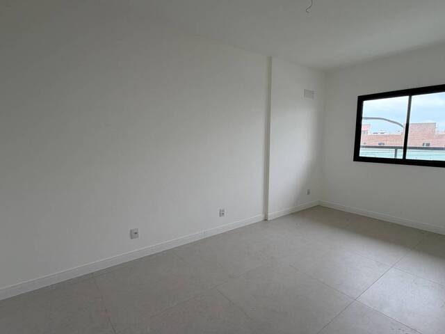 Apartamento para Locação em São Pedro da Aldeia - 3