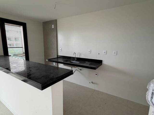 Apartamento para Locação em São Pedro da Aldeia - 2