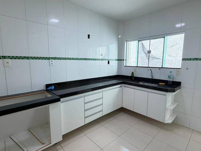 #460 - Apartamento para Locação em São Pedro da Aldeia - RJ - 3