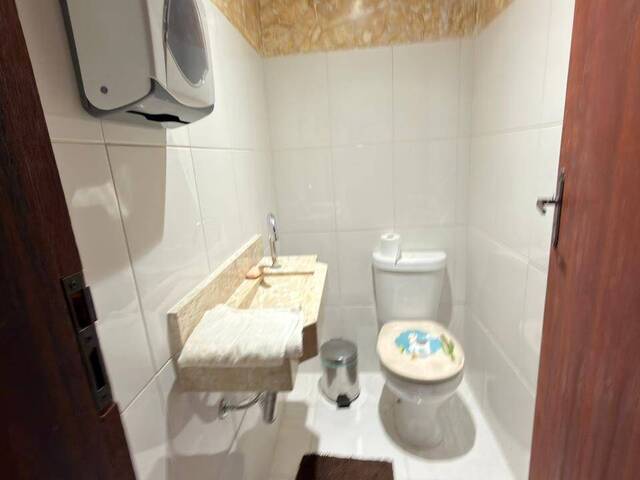 #476 - Sala para Locação em Cabo Frio - RJ - 2