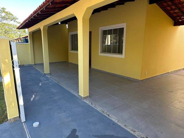 #489 - Casa em condomínio para Venda em São Pedro da Aldeia - RJ