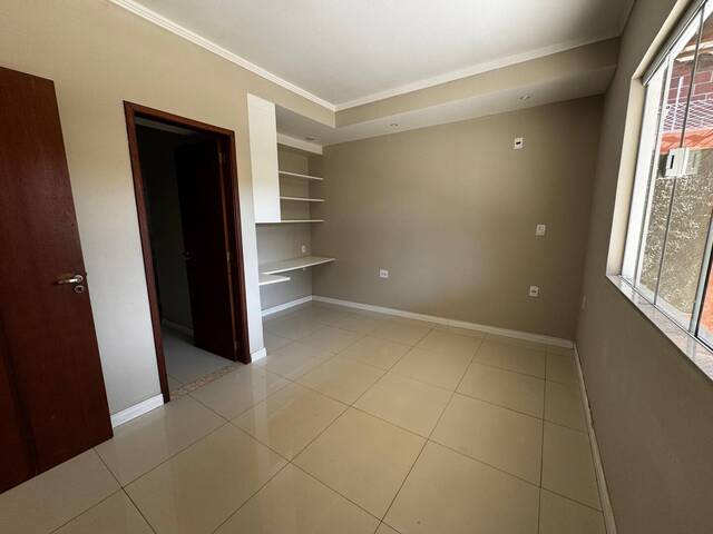Casa para Venda em São Pedro da Aldeia - 2